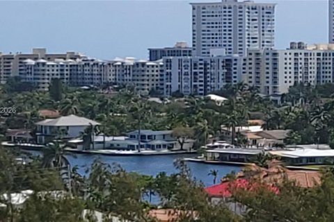 Copropriété à vendre à Fort Lauderdale, Floride: 2 chambres, 122.63 m2 № 2062981 - photo 3