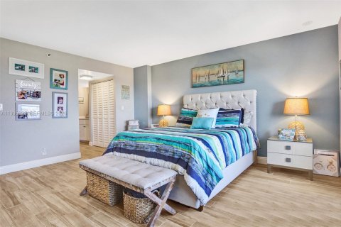 Copropriété à vendre à Fort Lauderdale, Floride: 2 chambres, 122.63 m2 № 2062981 - photo 16