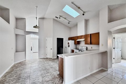 Villa ou maison à vendre à Orlando, Floride: 3 chambres, 172.98 m2 № 2425362 - photo 7