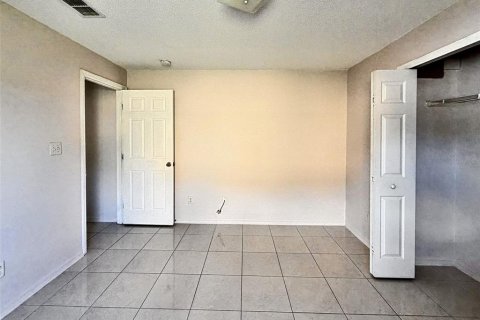 Villa ou maison à vendre à Orlando, Floride: 3 chambres, 172.98 m2 № 2425362 - photo 18