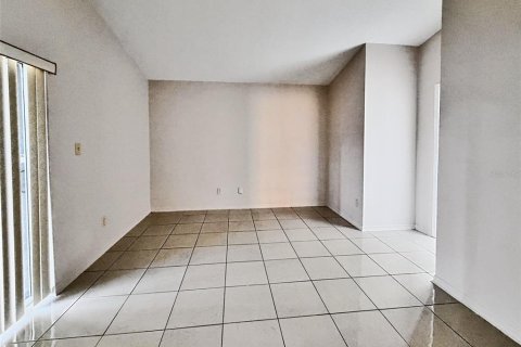 Villa ou maison à vendre à Orlando, Floride: 3 chambres, 172.98 m2 № 2425362 - photo 8