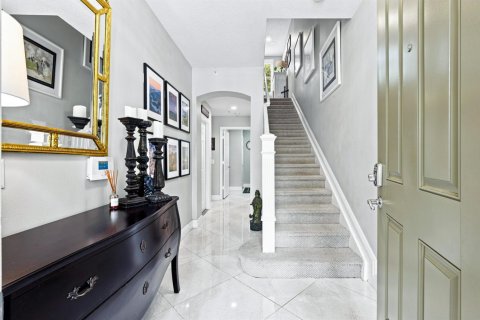 Townhouse in Palm Beach Gardens, Florida 3 bedrooms, 242.38 sq.m. № 2359784 - photo 9