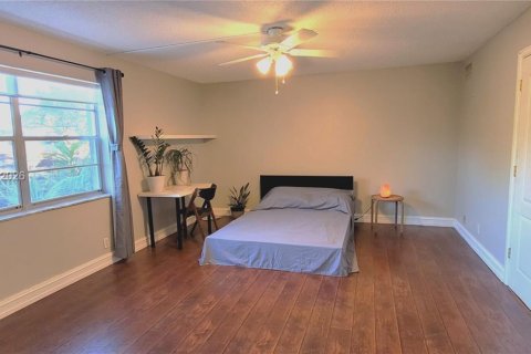 Adosado en venta en Davie, Florida, 2 dormitorios, 120.03 m2 № 2043680 - foto 15