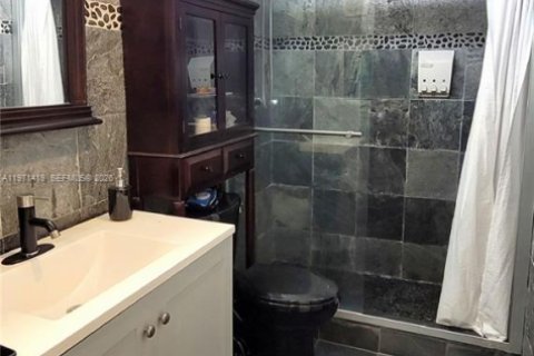 Adosado en venta en Davie, Florida, 2 dormitorios, 120.03 m2 № 2043680 - foto 10