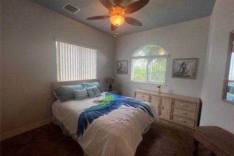 Casa en alquiler en Port Charlotte, Florida, 6 dormitorios, 443.89 m2 № 1820440 - foto 27