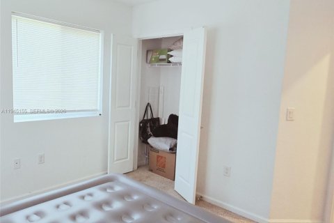 Adosado en alquiler en Miami Gardens, Florida, 4 dormitorios, 148.36 m2 № 2002195 - foto 14