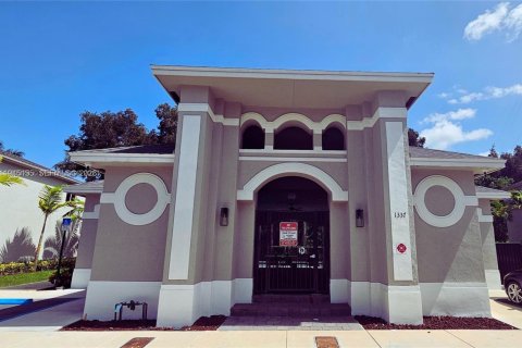 Adosado en alquiler en Miami Gardens, Florida, 4 dormitorios, 148.36 m2 № 2002195 - foto 17