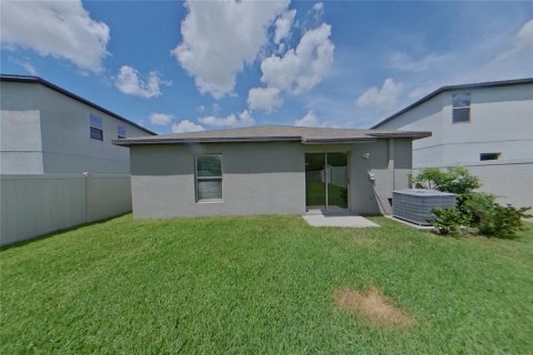Villa ou maison à louer à Apollo Beach, Floride: 3 chambres, 134.8 m2 № 2385924 - photo 18