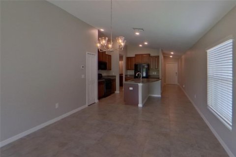 Villa ou maison à louer à Apollo Beach, Floride: 3 chambres, 134.8 m2 № 2385924 - photo 4