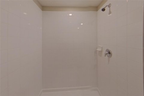 Villa ou maison à louer à Apollo Beach, Floride: 3 chambres, 134.8 m2 № 2385924 - photo 10