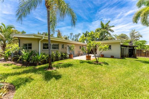 House in Placida, Florida 3 bedrooms, 140.47 sq.m. № 2134202 - photo 7