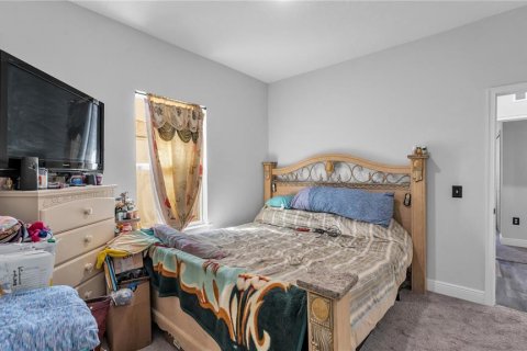 Villa ou maison à vendre à Kissimmee, Floride: 4 chambres, 175.59 m2 № 2098147 - photo 16