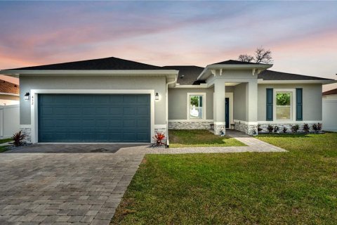 House in Kissimmee, Florida 4 bedrooms, 175.59 sq.m. № 2098147
