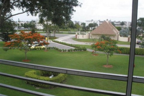 Condominio en alquiler en Boca Raton, Florida, 1 dormitorio, 66.89 m2 № 1878823 - foto 2