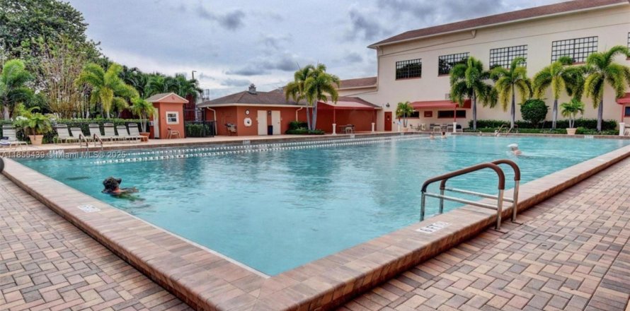 Condominio en Boca Raton, Florida, 1 dormitorio № 1878823