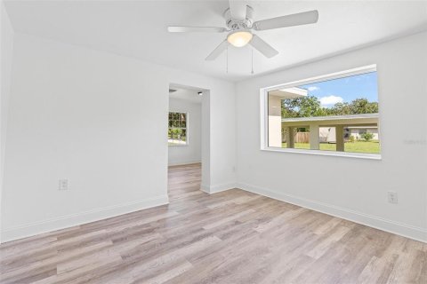 Villa ou maison à vendre à DeLand, Floride: 5 chambres, 237.46 m2 № 1900756 - photo 24