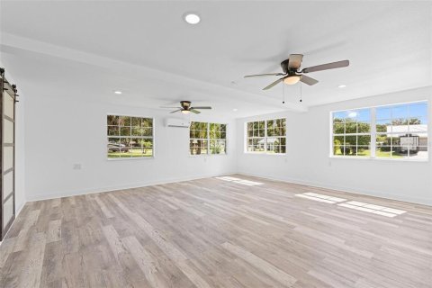 Villa ou maison à vendre à DeLand, Floride: 5 chambres, 237.46 m2 № 1900756 - photo 30