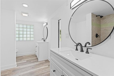 Villa ou maison à vendre à DeLand, Floride: 5 chambres, 237.46 m2 № 1900756 - photo 28