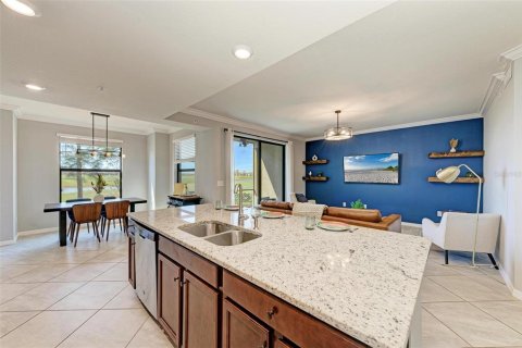 Condominio en alquiler en Lakewood Ranch, Florida, 2 dormitorios, 124.12 m2 № 1440371 - foto 24