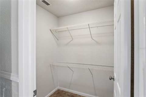 Villa ou maison à vendre à Tampa, Floride: 4 chambres, 170.2 m2 № 2398711 - photo 12