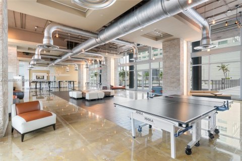 Снять в аренду кондоминиум в Майами, Флорида 2 спальни, 120.77м2, № 2050077 - фото 23