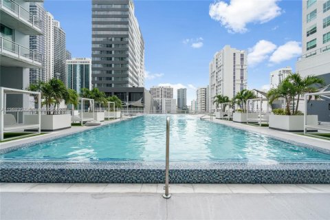 Снять в аренду кондоминиум в Майами, Флорида 2 спальни, 120.77м2, № 2050077 - фото 16