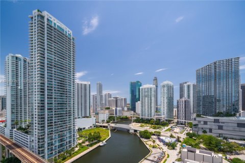 Снять в аренду кондоминиум в Майами, Флорида 2 спальни, 120.77м2, № 2050077 - фото 7