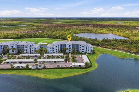 Condo in Punta Gorda, Florida, 2 bedrooms  № 2131272