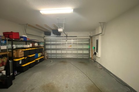 Adosado en alquiler en Homestead, Florida, 4 dormitorios, 183.95 m2 № 1992098 - foto 13