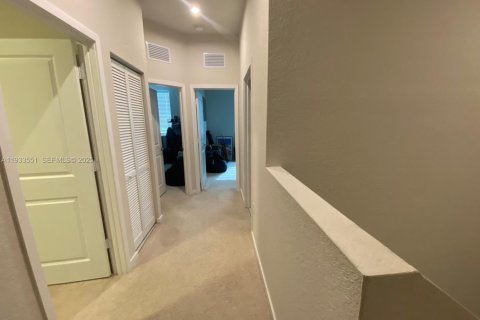 Adosado en alquiler en Homestead, Florida, 4 dormitorios, 183.95 m2 № 1992098 - foto 19