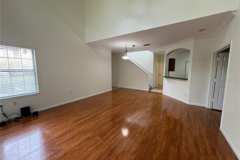 Condo in Palm Harbor, Florida, 4 bedrooms  № 2197569 - photo 5