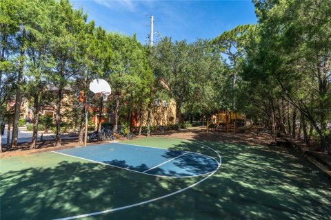 Condo in Palm Harbor, Florida, 4 bedrooms  № 2197569 - photo 28