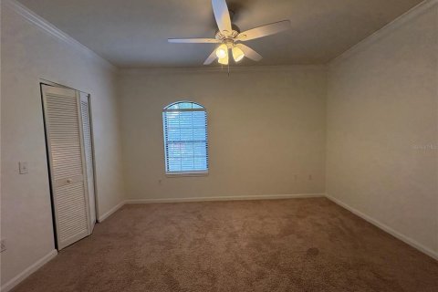 Condo in Palm Harbor, Florida, 4 bedrooms  № 2197569 - photo 19