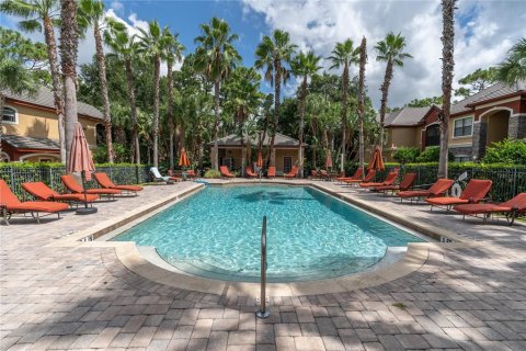 Condo in Palm Harbor, Florida, 4 bedrooms  № 2197569 - photo 24