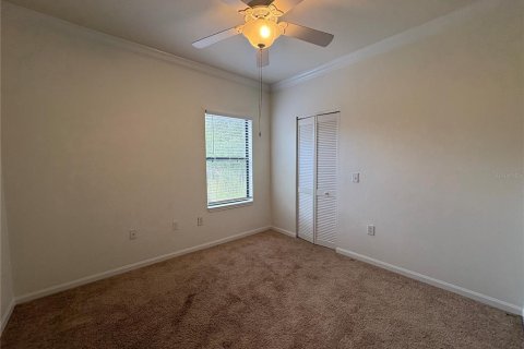 Condo in Palm Harbor, Florida, 4 bedrooms  № 2197569 - photo 20