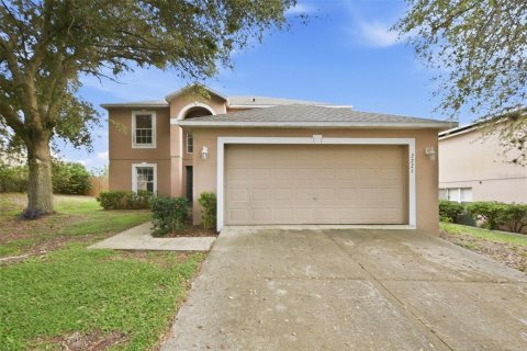 Villa ou maison à vendre à Eustis, Floride: 4 chambres, 204.38 m2 № 2410504 - photo 2