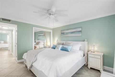 Condo in New Smyrna Beach, Florida, 2 bedrooms  № 1684579 - photo 19