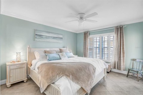 Condo in New Smyrna Beach, Florida, 2 bedrooms  № 1684579 - photo 17