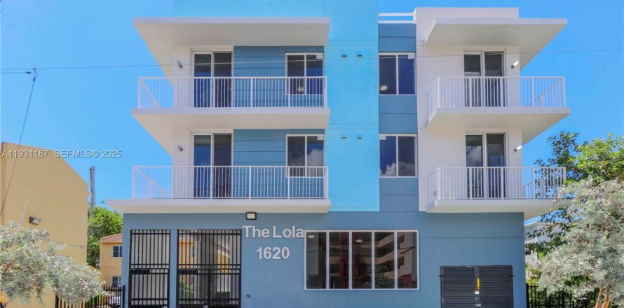 Appartement à Miami, Floride 2 chambres № 1989560