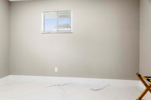 Casa en venta en Haverhill, Florida, 4 dormitorios, 182.09 m2 № 2194772 - foto 25