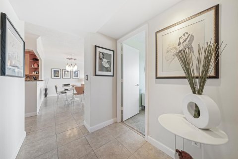 Condominio en venta en Fort Lauderdale, Florida, 2 dormitorios, 113.15 m2 № 2346151 - foto 13