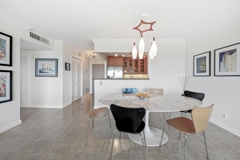 Condominio en venta en Fort Lauderdale, Florida, 2 dormitorios, 113.15 m2 № 2346151 - foto 5