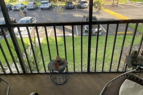 Condo in Tarpon Springs, Florida, 3 bedrooms  № 1914659 - photo 12