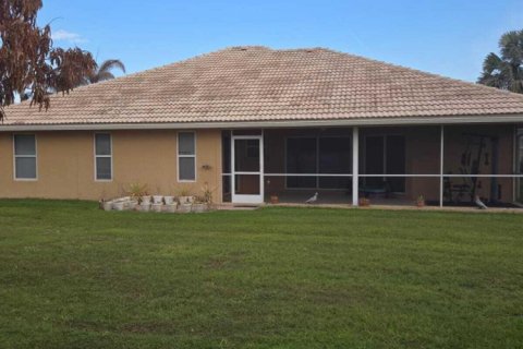 Villa ou maison à vendre à Port St. Lucie, Floride: 4 chambres, 191.01 m2 № 2147186 - photo 19