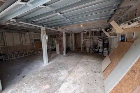 House in Saint Petersburg, Florida 3 bedrooms, 98.57 sq.m. № 2114162 - photo 22