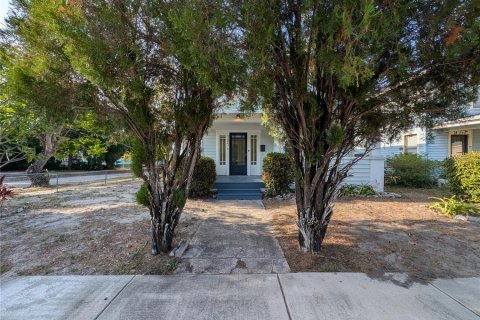 House in Saint Petersburg, Florida 3 bedrooms, 98.57 sq.m. № 2114162 - photo 29