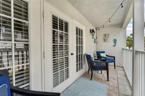 Touwnhouse à vendre à Redington Shores, Floride: 3 chambres, 144.65 m2 № 2099362 - photo 15