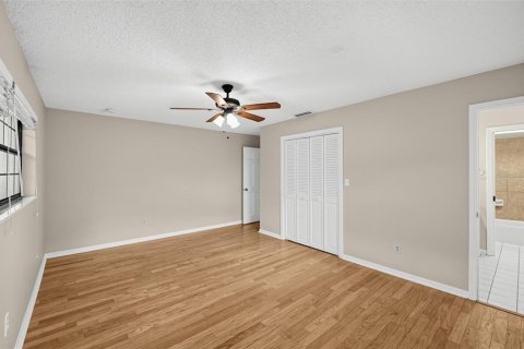 Villa ou maison à vendre à Longwood, Floride: 3 chambres, 176.24 m2 № 2400070 - photo 20