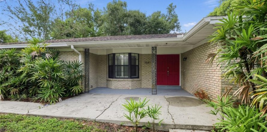 Villa ou maison à Longwood, Floride 3 chambres, 176.24 m2 № 2400070