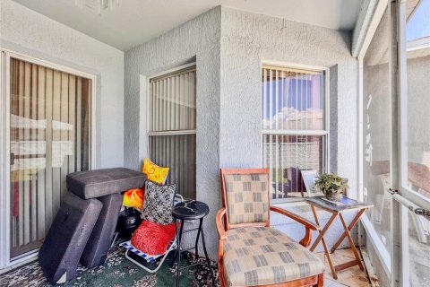Casa en venta en Kissimmee, Florida, 4 dormitorios, 154.4 m2 № 1909250 - foto 24
